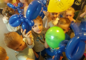 zabawa z balonami 2